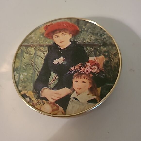 Stowaway Mirror and Box - Picture 4 of 8